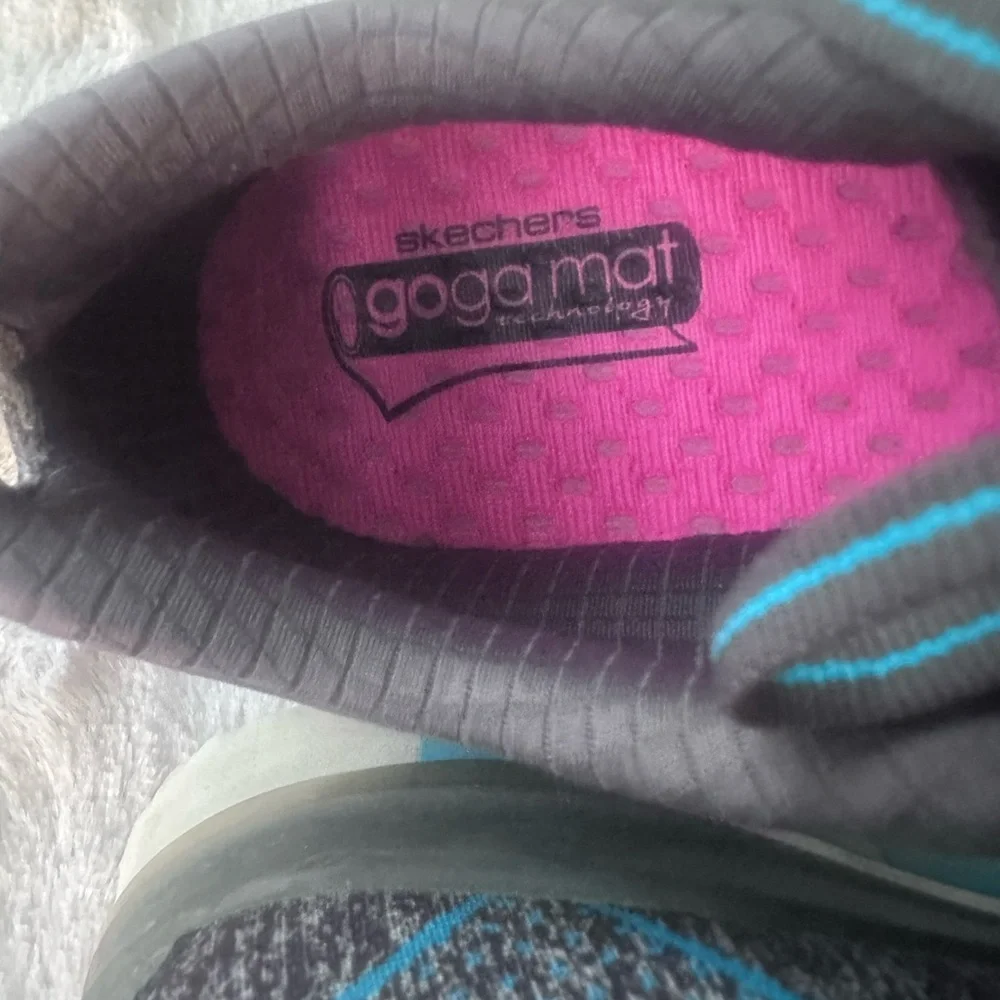 Skechers Gray & Teal Knit Lace-Up Sneakers